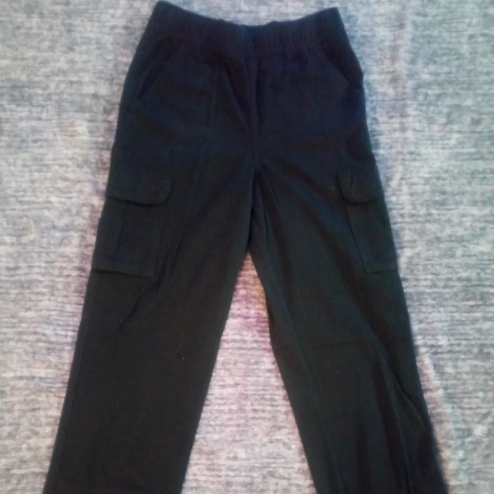 Cargo pants - Picture 1 of 5